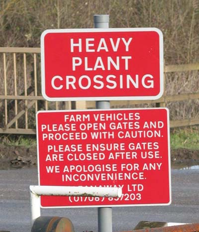 img_0380_sign2.jpg